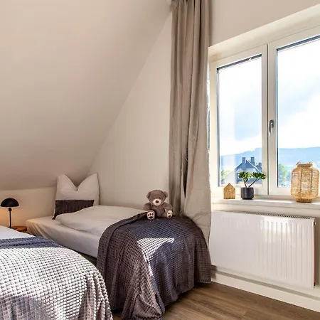 Lauterliebe Stilvolles I Zentral I Bergblick & Einkauf Vor Der Tuer I Stellplatz Apartment